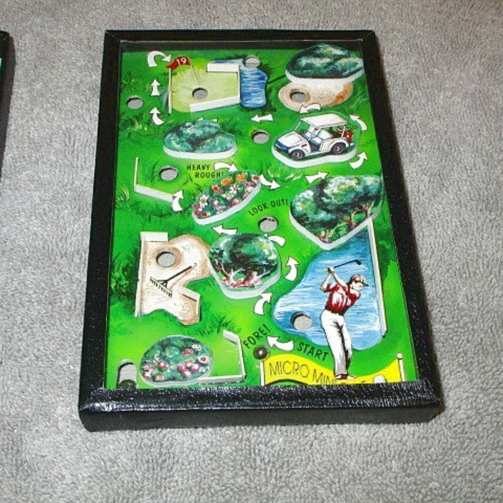 Vtg Pinball Type Puzzle Game With Box Mini Golf Ball Tilting Maze Labyrinth EUC